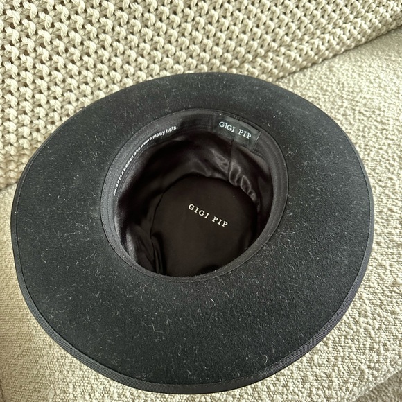 Gigi Pip Monroe Rancher - Picture 3 of 4